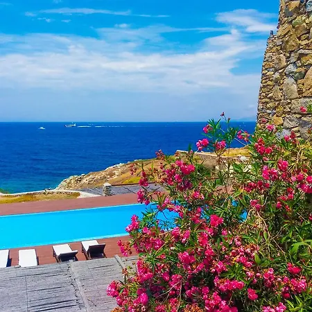 Cavo Nano Villa